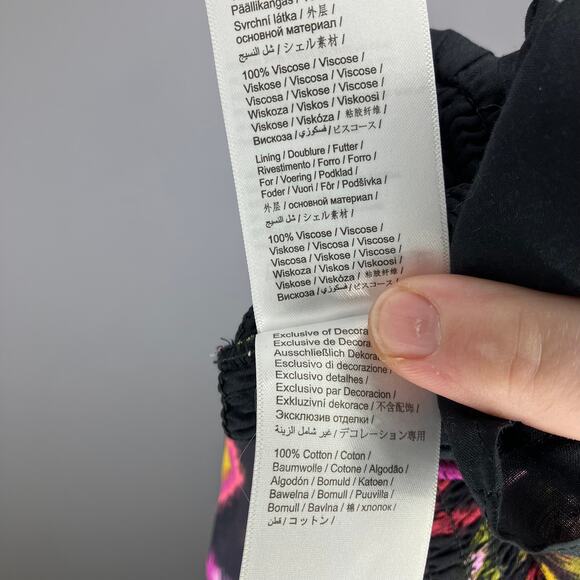 FARM RIO Black Ikat Dyed Leopard Mini Dress Flower Embellished Smocked Large - Picture 5 of 5